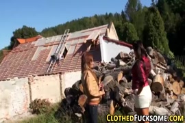 صور تدخيل اصبع بلكس